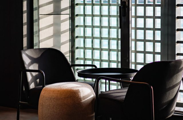 Eames Lounge Chair & Ottoman, Rosewood